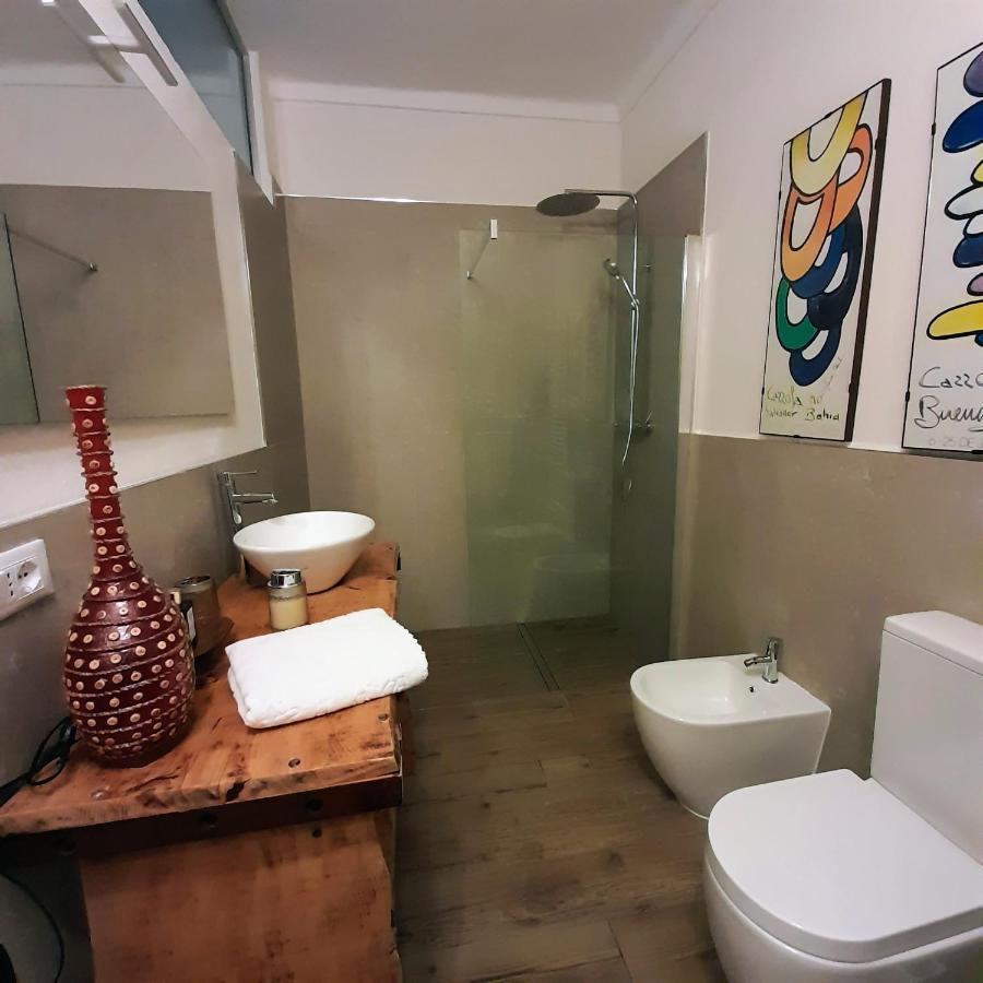 A Casa Di Roby Hotel Pinerolo Buitenkant foto
