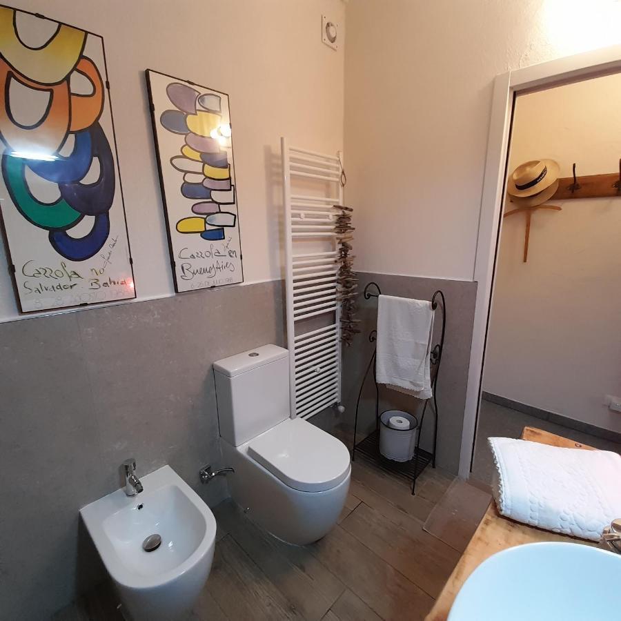 A Casa Di Roby Hotel Pinerolo Buitenkant foto