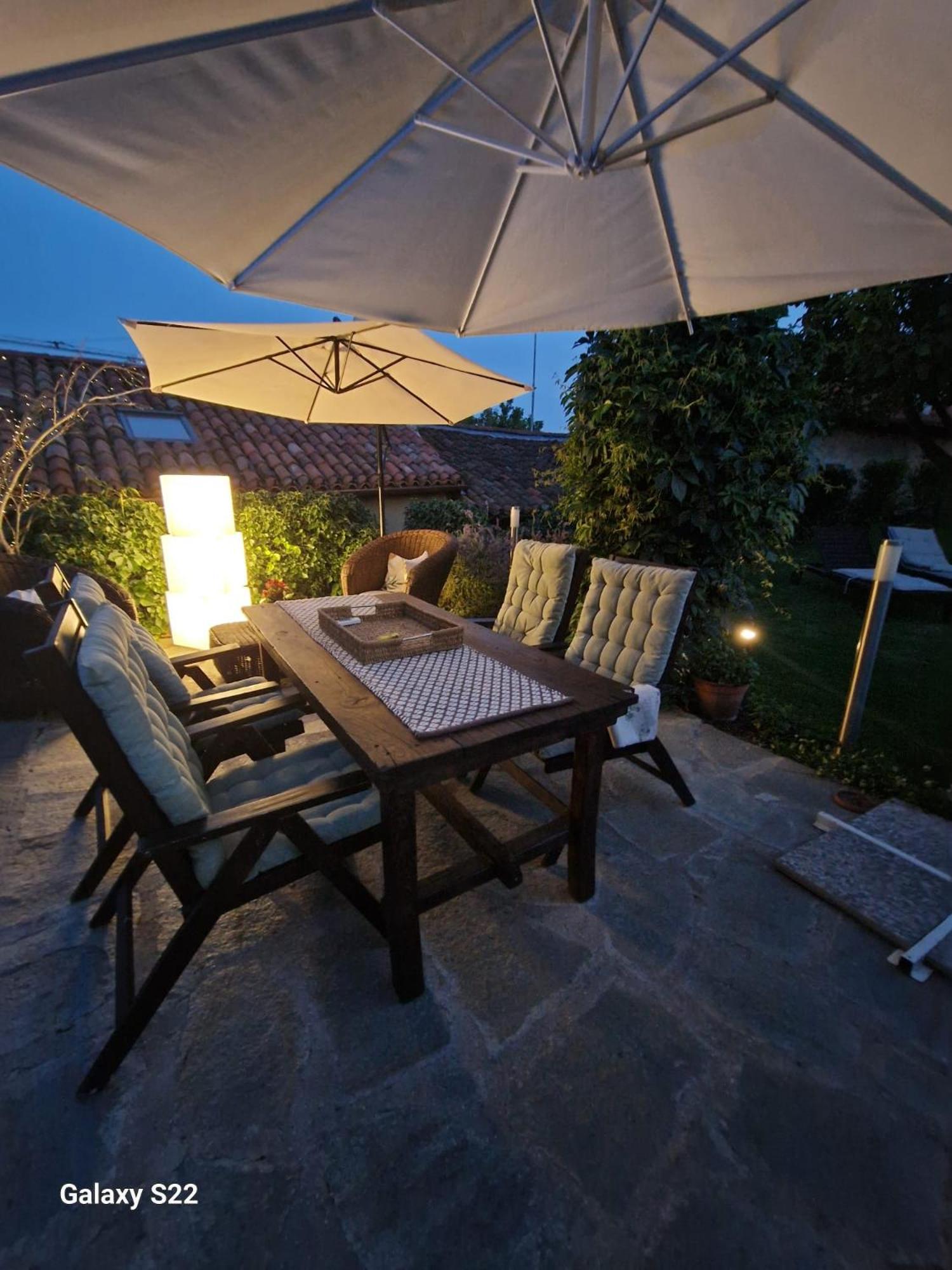 A Casa Di Roby Hotel Pinerolo Buitenkant foto
